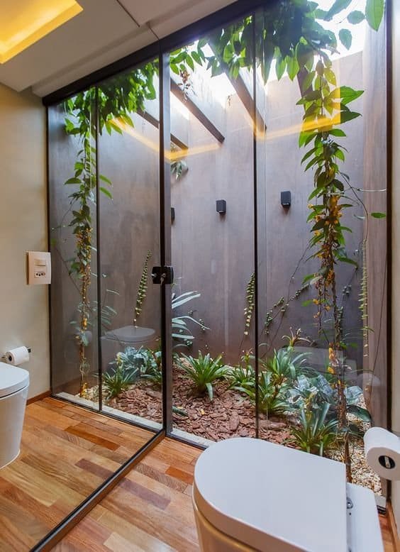 https://www.arquitetoalexandresouza.com.br/blog/wp-content/uploads/2024/09/2_banheiro-com-jardim-de-inverno.jpg
