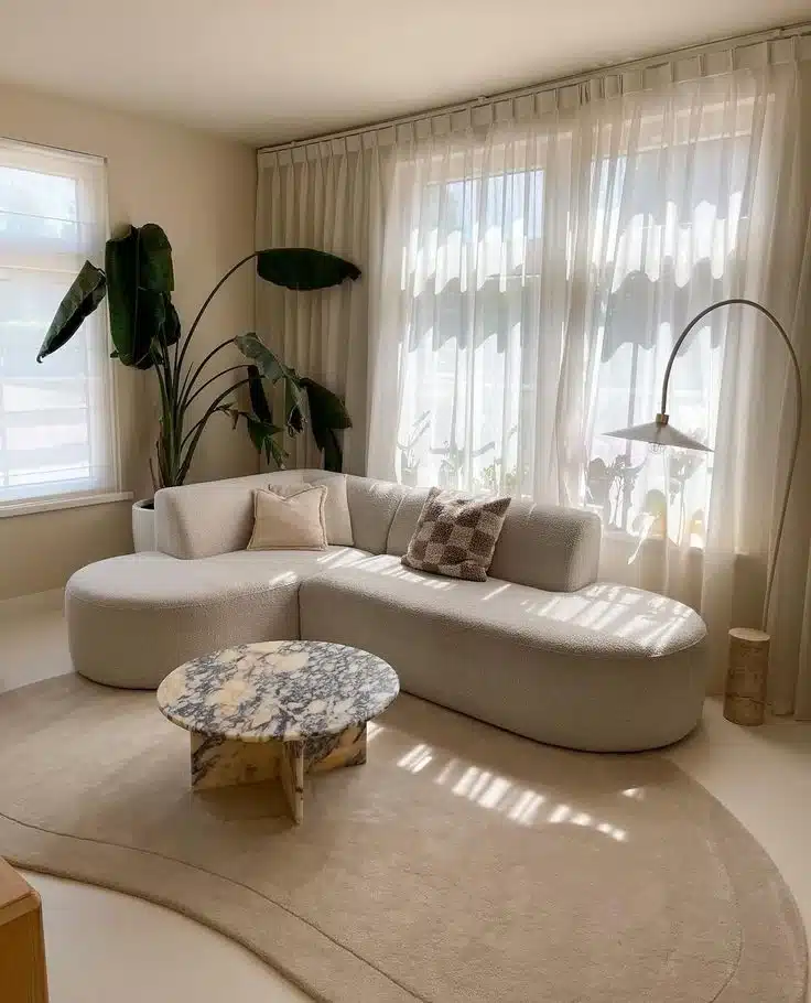5 Truques de Decoração para Ampliar a Casa 7 Um truque é ter os móveis em cores claras
