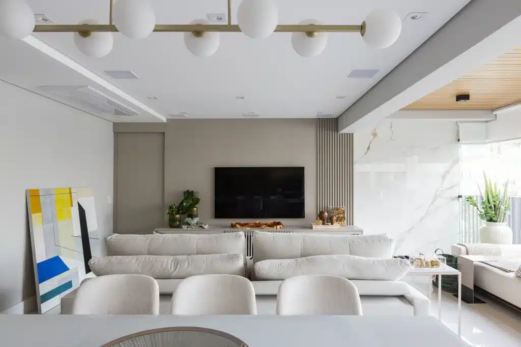 5 Dicas para Aproveitar a Luz Natural da Manhã e Tarde 5 Ambientes integrados e cores neutras