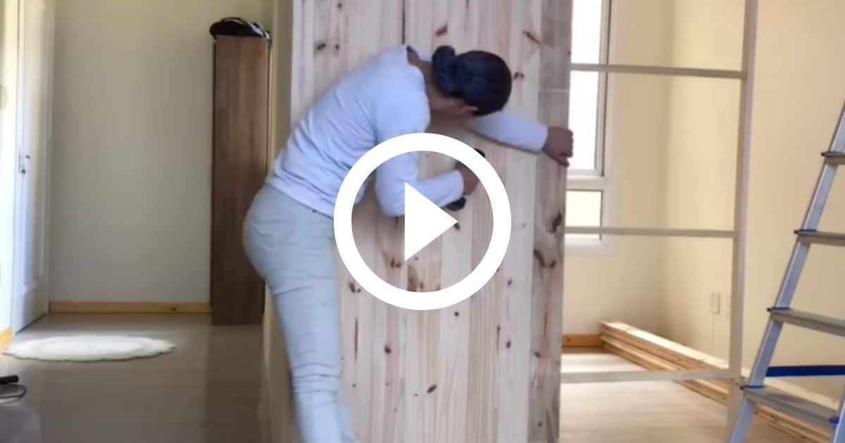 Cômodo Adicional com Tábuas de Pinus: Técnica de Decoradora 1 Cômodo Adicional com Tábuas de Pinus: Técnica de Decoradora