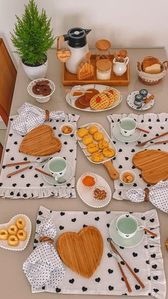 7 Ideias para Decorar uma Mesa Especial no Dia dos Namorados 6 Reprodução/Pinterest